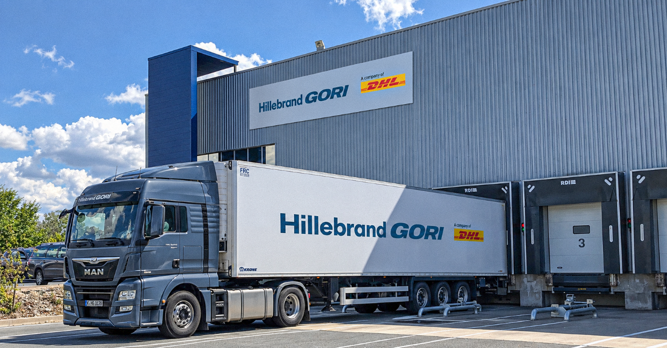 Hillebrand GORI Lkw am Logistikdock